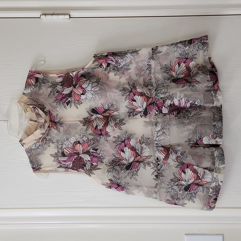 Moulinette Soeurs Floral Shell Sleeveless Peplum Sheer Blouse.  Size 4.